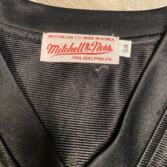 Like New Mitchell and Ness Howie Long Raiders Throwback Size 54 3x - Picture 4 of 4